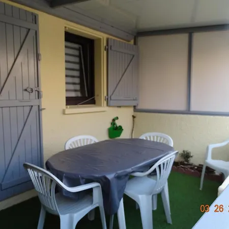 Maison 100 M De La Label 3 Clevacances Holiday home *